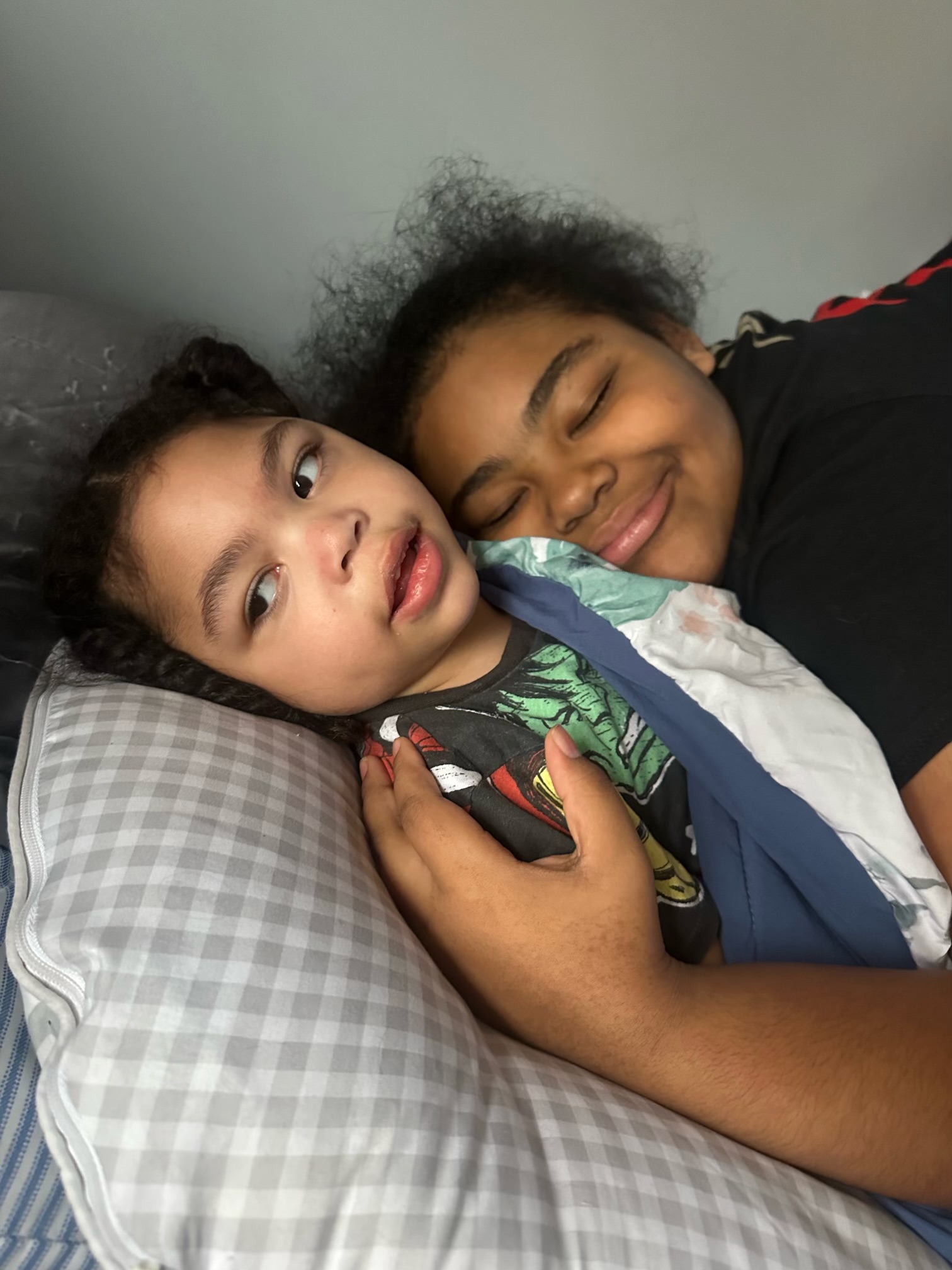 Avn and his sibling